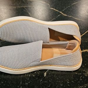 Shoes, UGGS, Metalic rib knit